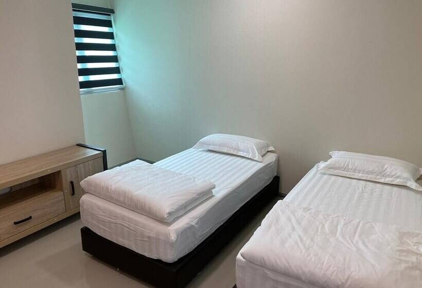 فندق Myprawn Village