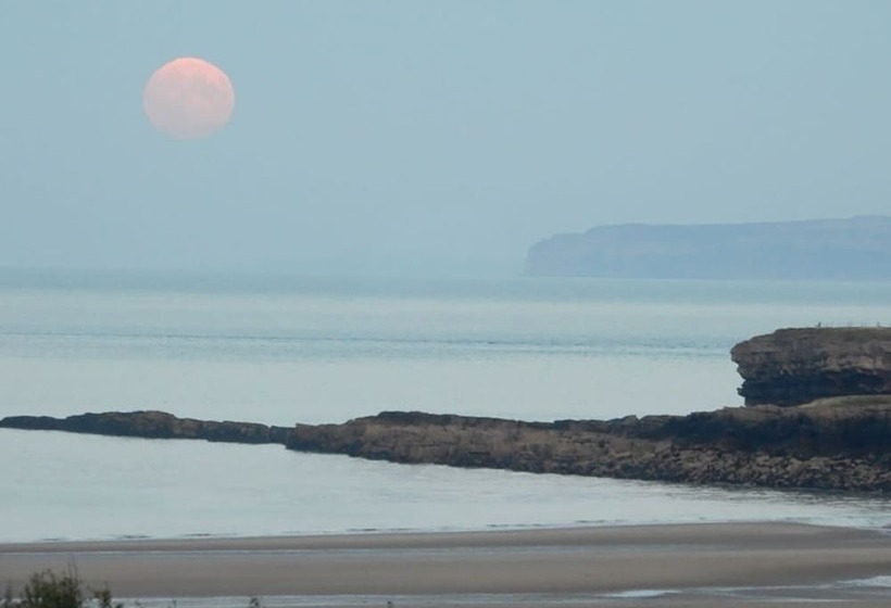 Lligwy Beach Cottage