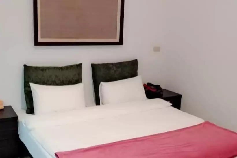 پانسیون Energetic Mary B&b