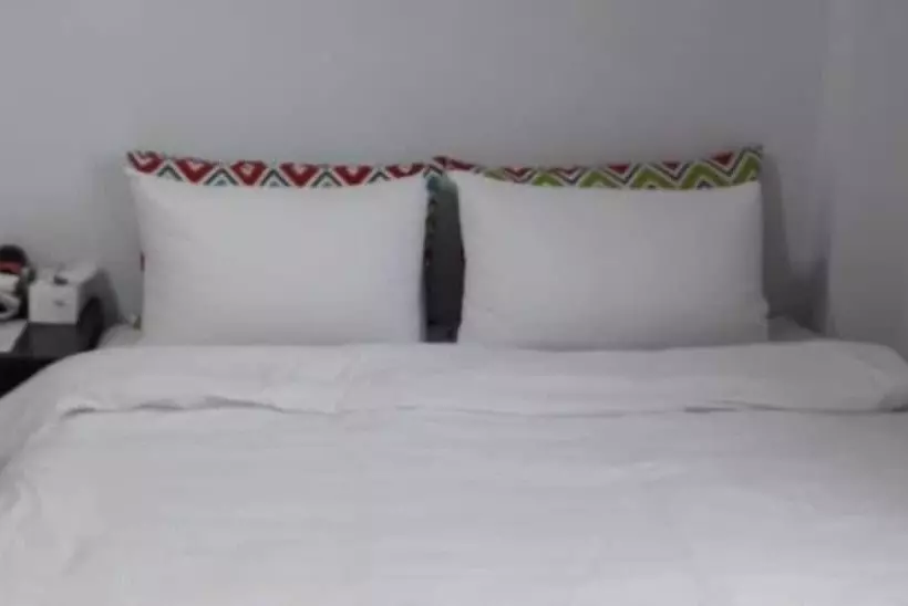 پانسیون Energetic Mary B&b