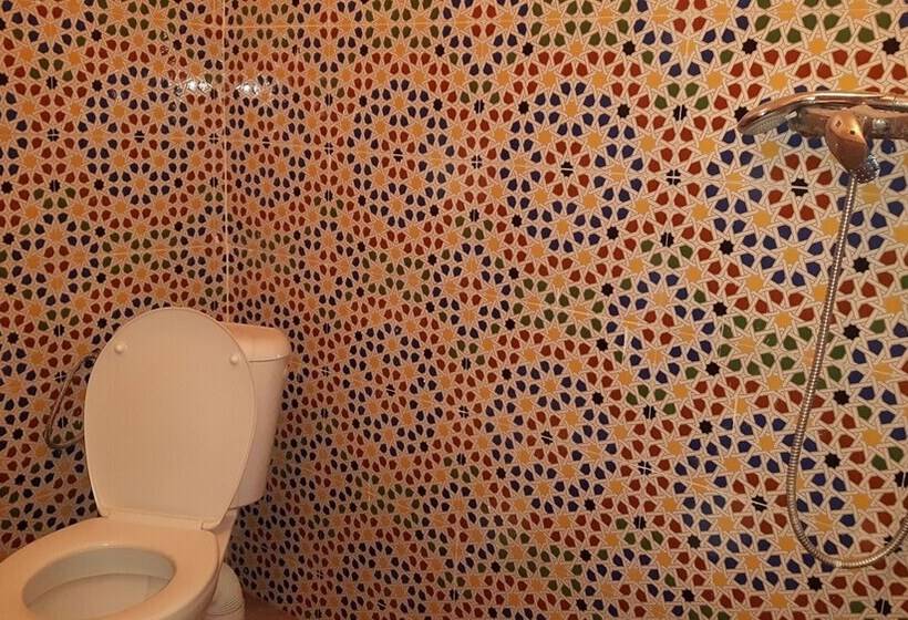 Pension (Hôtel basse catégorie) Maison D Hôtes A Tioute Chez Abdelmajid