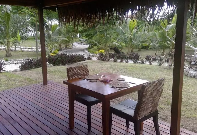 پانسیون Reflections Retreat Vanuatu