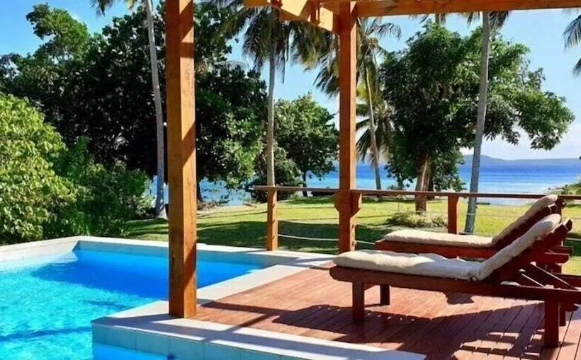 پانسیون Reflections Retreat Vanuatu