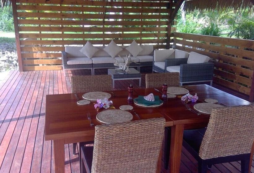 پانسیون Reflections Retreat Vanuatu