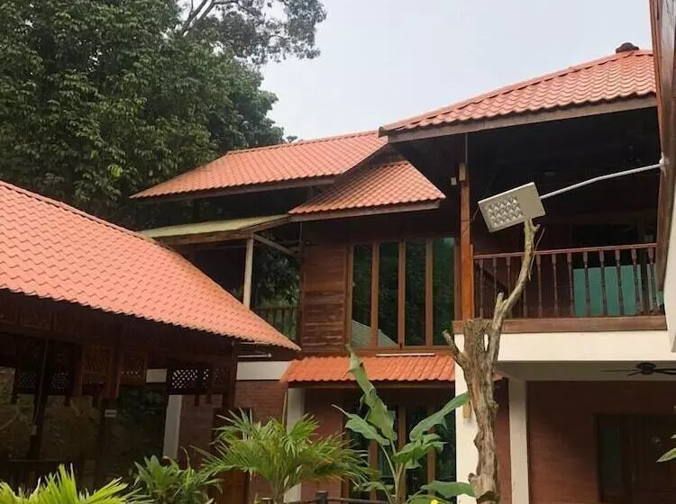 Majatalo Tokwan S Agro Village