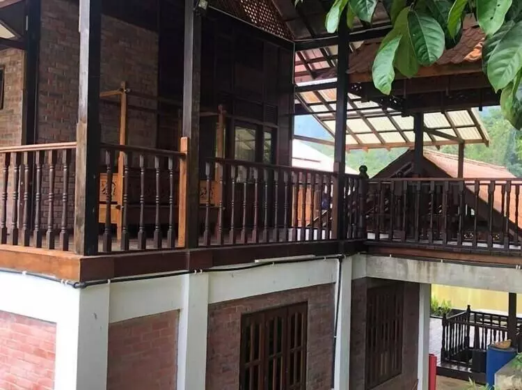 Majatalo Tokwan S Agro Village