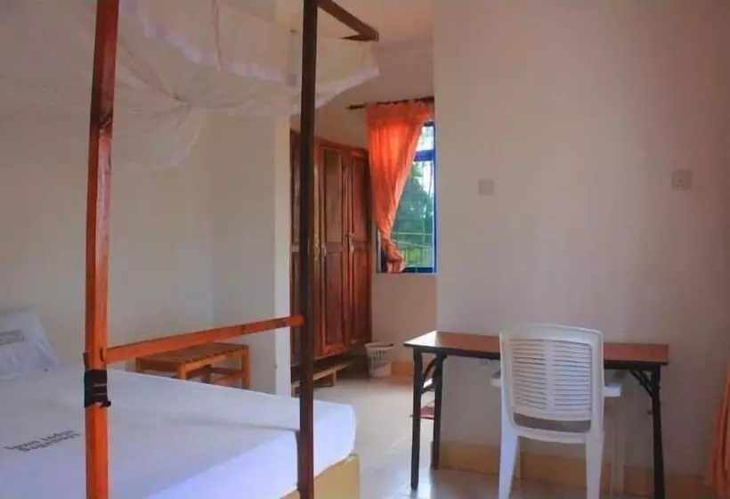 ペンション Town Lodge Bagamoyo