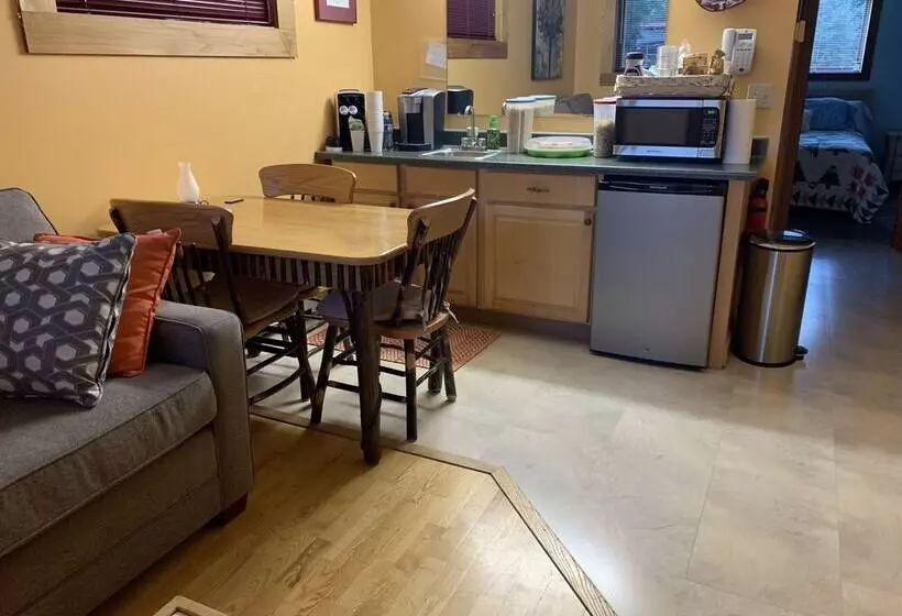 Sawinglogzz Log Cabin