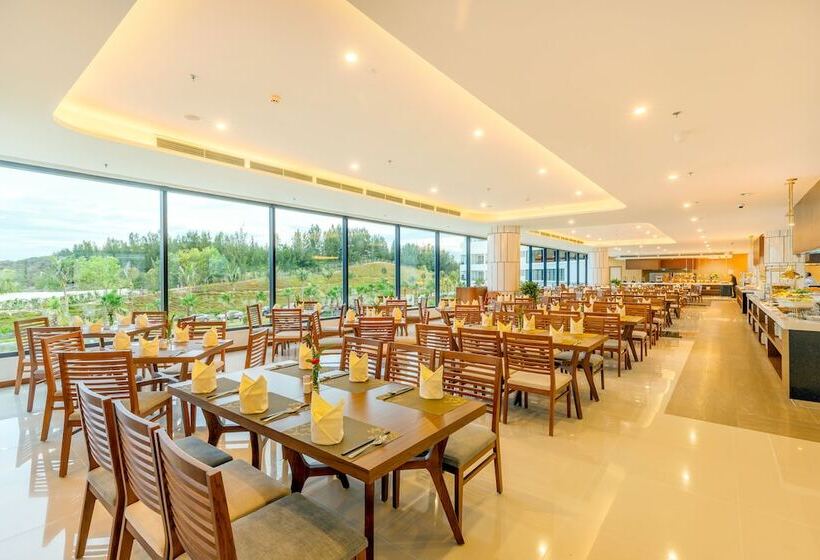 Selectum Noa Resort Cam Ranh