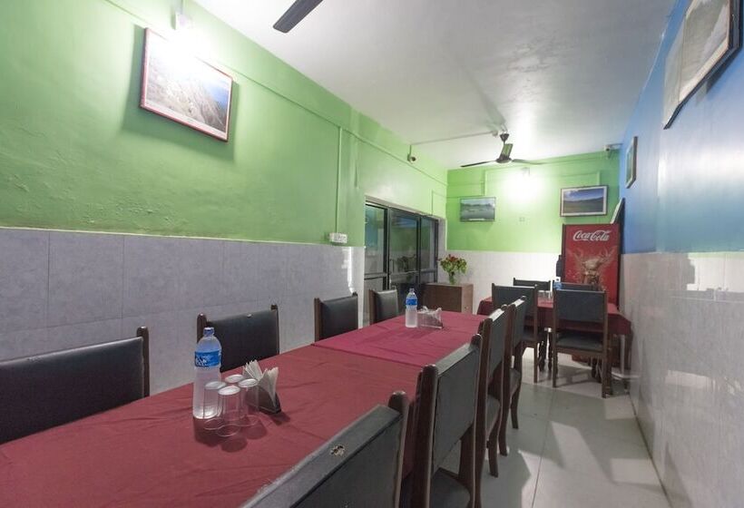 Spot On 617 Hotel Hemant