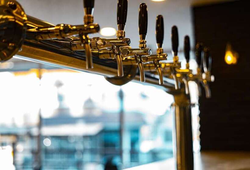 فندق صغير The Phat Packers