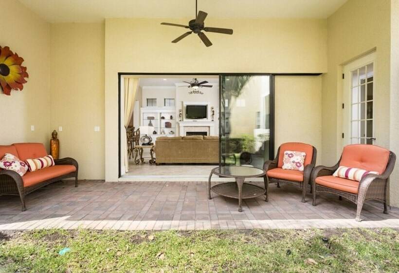 Villa In Reunion Resort 1297