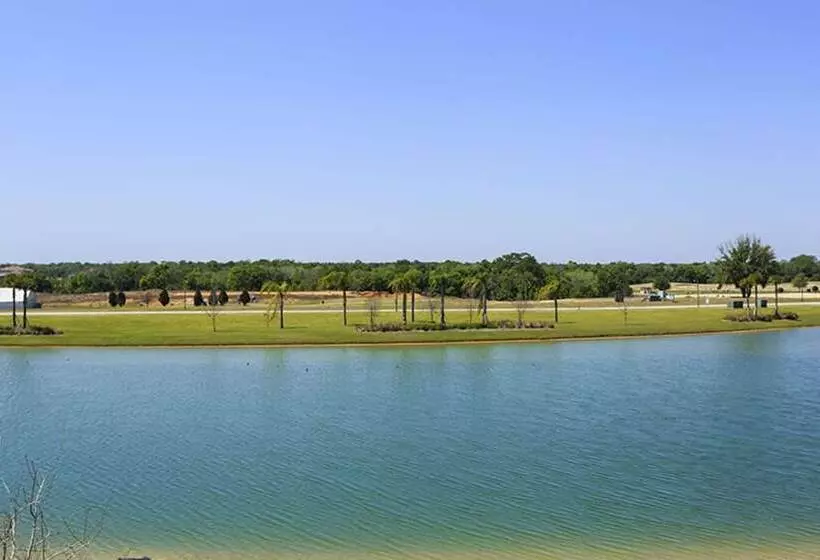 Villa In Reunion Resort & Spa 1318