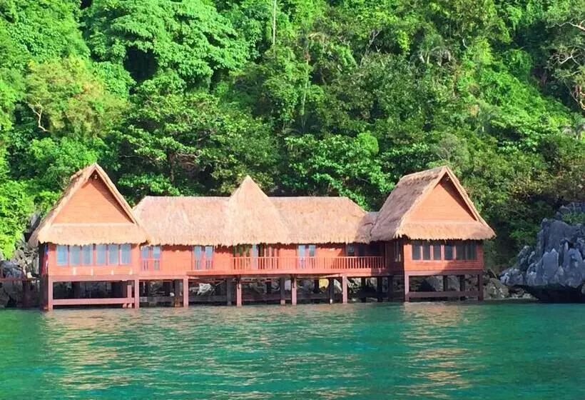 Cauayan Island Resort And Spa