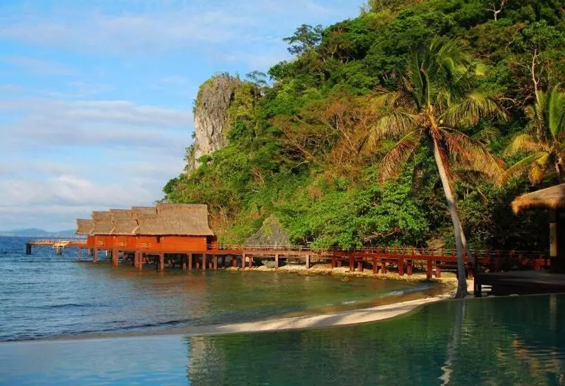 Cauayan Island Resort And Spa