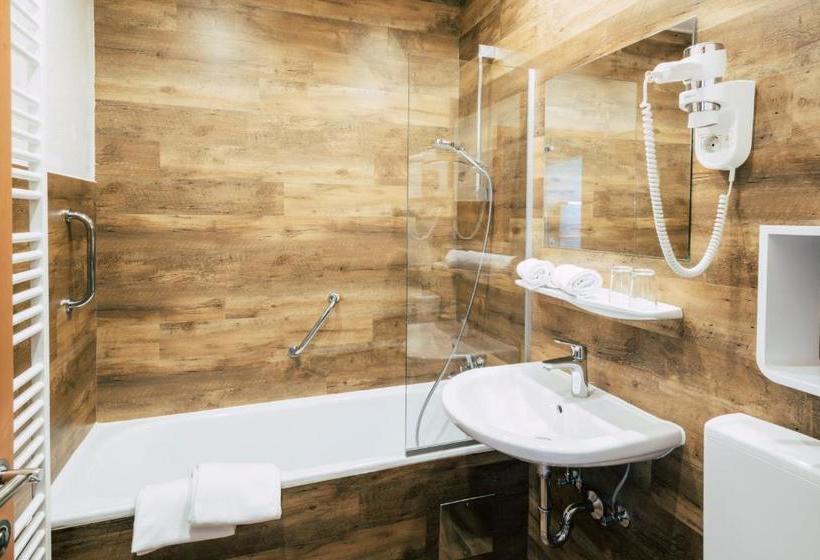 فندق Schwengerer