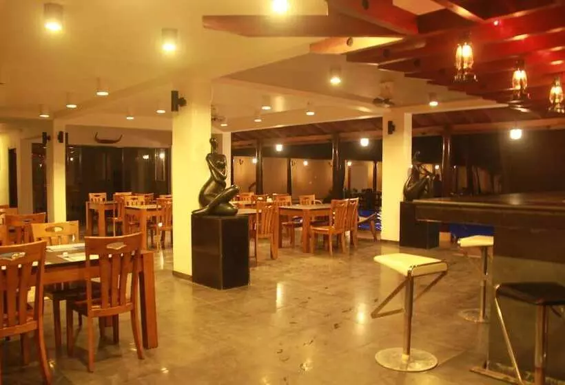 Hotel Earl S Red Passikudah