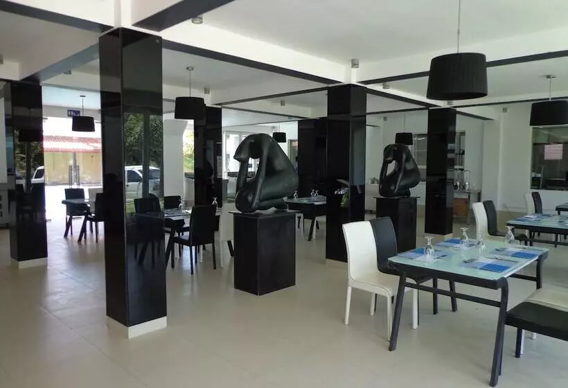 Hotel Earl S Red Passikudah