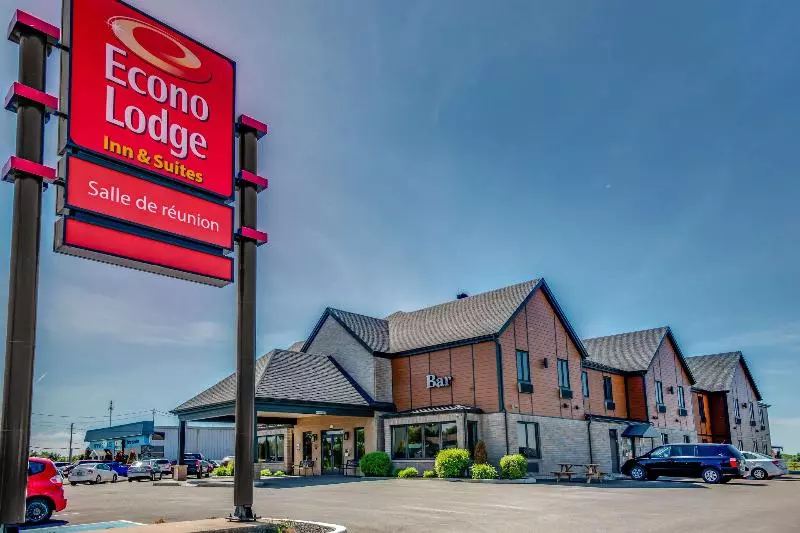 酒店 Econo Lodge Inn & Suites