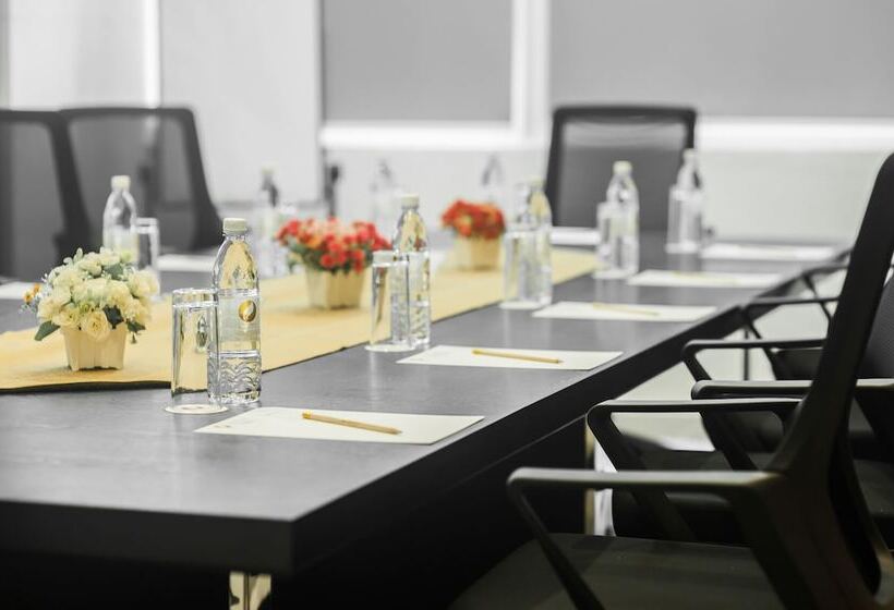 هتل Garden Sentral