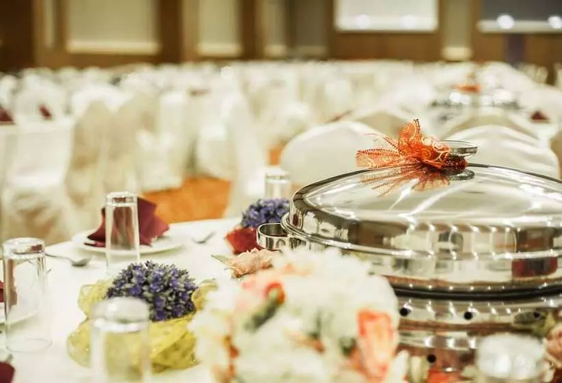 هتل Garden Sentral