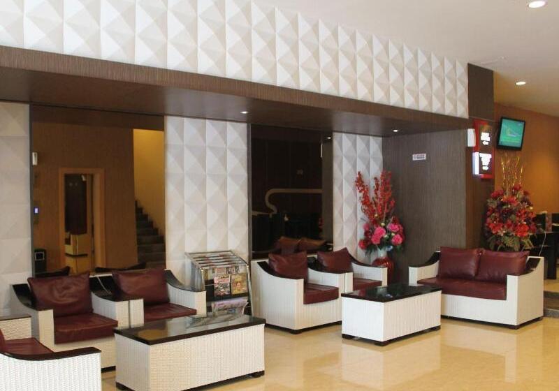 فندق Grand Imawan