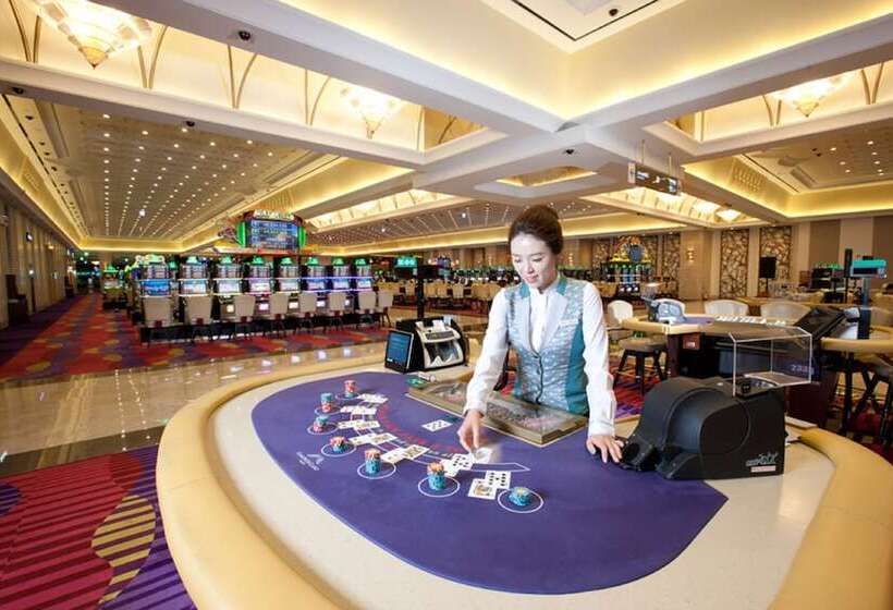 High1 Grand Hotel Main Tower