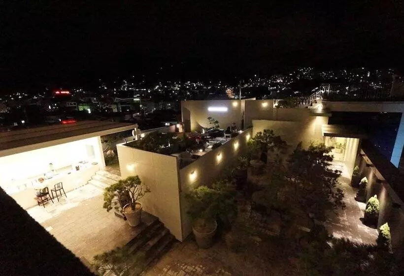 בית מלון כפרי Matthieu Yeosu