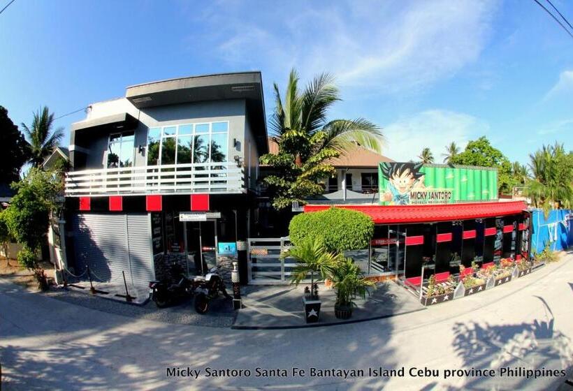 Micky Santoro Hotel & Restaurant