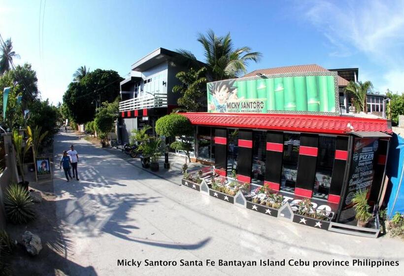 Micky Santoro Hotel & Restaurant