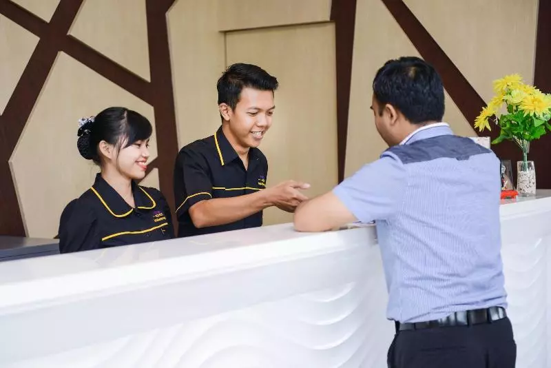 בית מלון כפרי Midtown Xpress Sampit Kalimantan Tengah