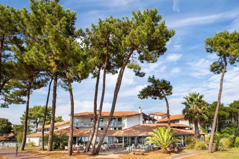 فندق Sowell Family Pignada Plage