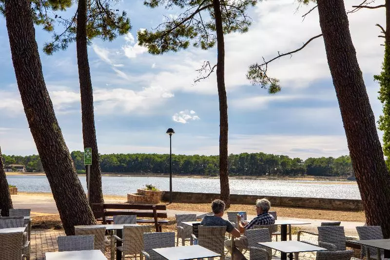 فندق Sowell Family Pignada Plage