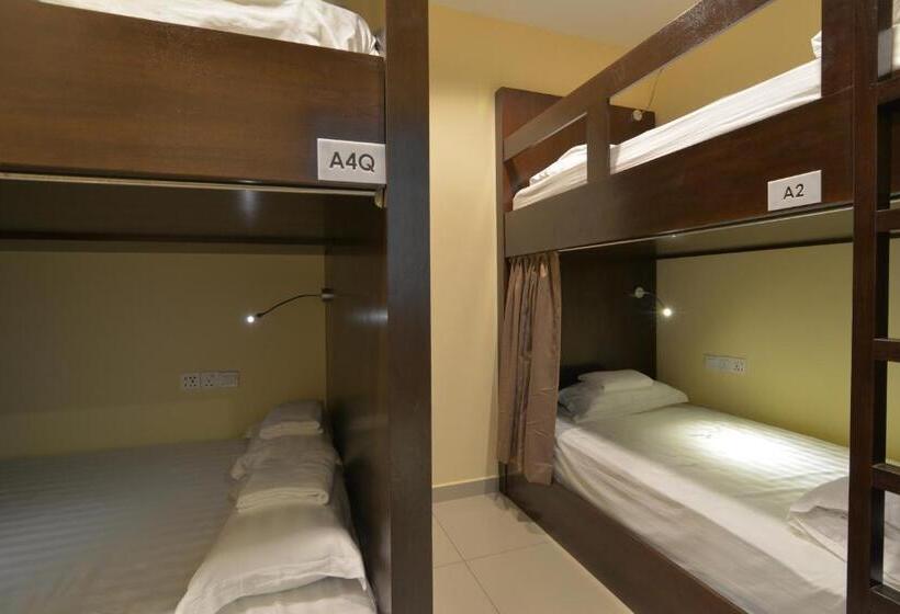 בית מלון כפרי Sri Enstek