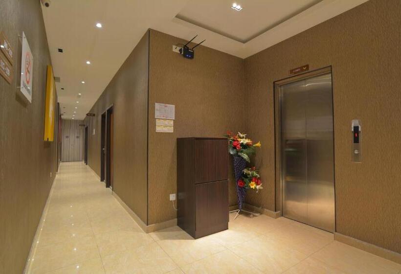 בית מלון כפרי Sri Enstek