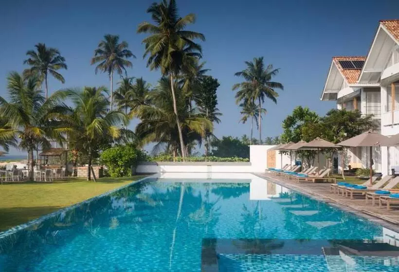 Hotel Sri Sharavi Beach Villas & Spa