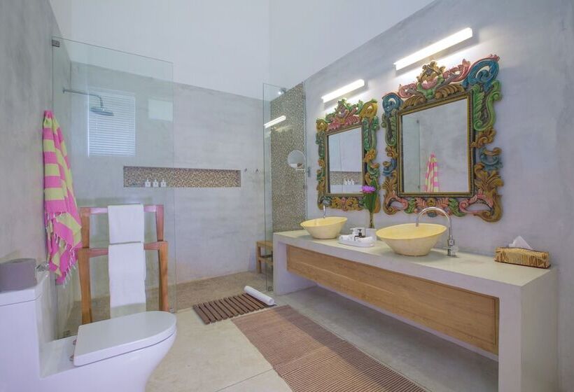 酒店 Sri Sharavi Beach Villas & Spa