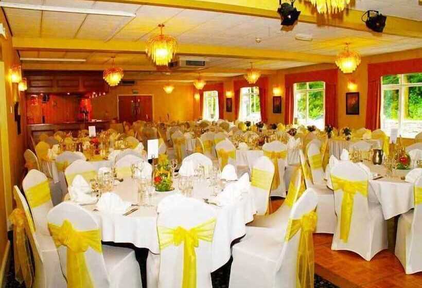 בית מלון כפרי White Waters Country