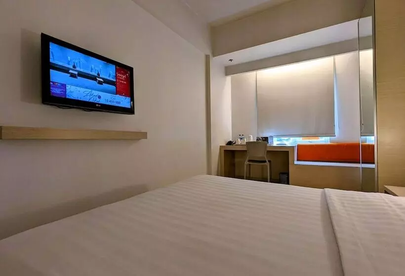 Hotel Zuri Express Lippo Cikarang