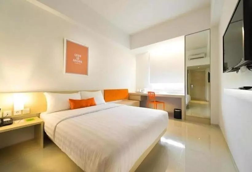 Hotel Zuri Express Lippo Cikarang