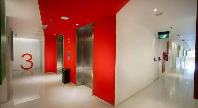 Hotel Zuri Express Lippo Cikarang