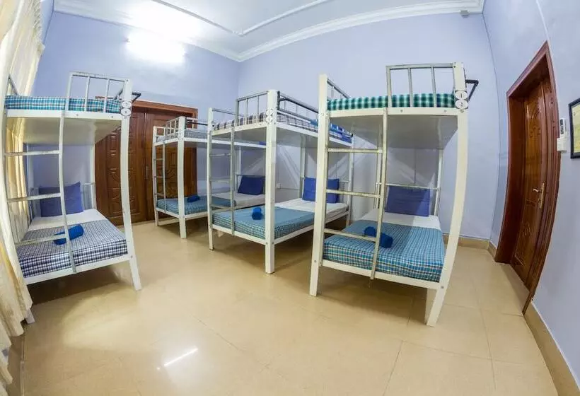 Lovely Jubbly Villa Hostel