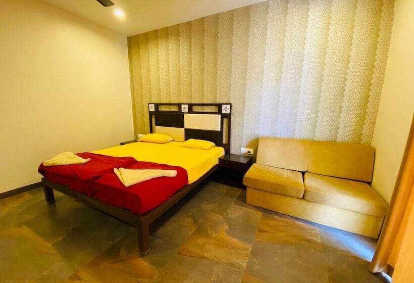 Am Hotel Kollection:ivy, Morjim