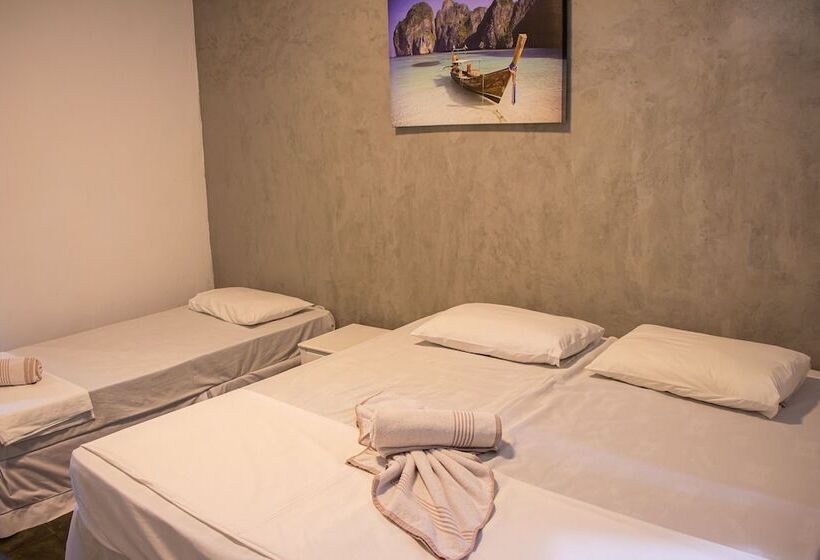 Mova Hotel Costa Azul