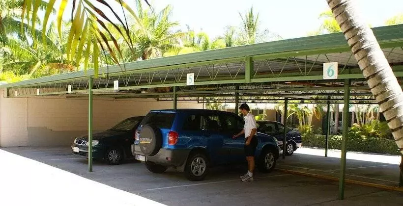 Palm Waters Holiday Villas