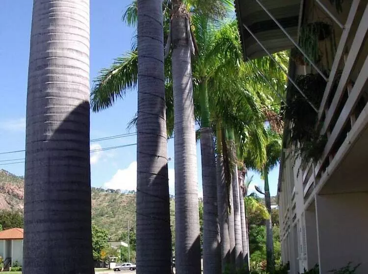 Palm Waters Holiday Villas