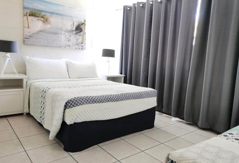 Palm Waters Holiday Villas