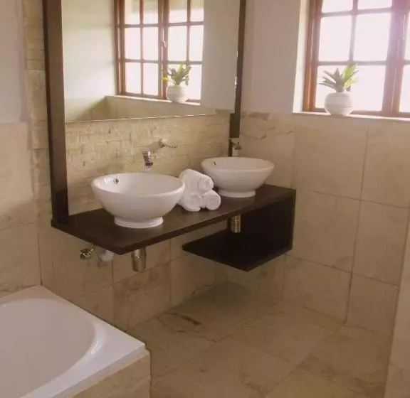 Pension Or Tambo Guest House