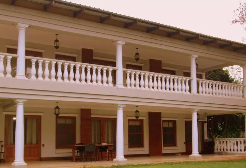 Pension Or Tambo Guest House