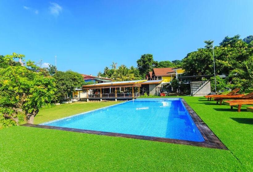 Phi Phi Chang Grand Resort